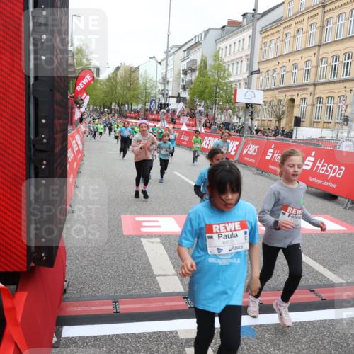 25.04.2026 - Das Zehntel Strokosch-Dieckow http://msf.ph/oto/9632287 25.04.2026 11:01:24 Ziel 5150, 5222, 5247, 5256, 5516, 5720, 5889, 5984, 6375, 6376, 6419, 6660, 6695, 6700, 6814, 6815, 6838, 7195, 7579, 7586, 7627, 7797, 8031 meine-sportfotos.de