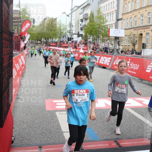 25.04.2026 - Das Zehntel Strokosch-Dieckow http://msf.ph/oto/9632291 25.04.2026 11:01:24 Ziel 5150, 5222, 5247, 5256, 5516, 5720, 5889, 5984, 6375, 6376, 6419, 6660, 6695, 6700, 6814, 6815, 6838, 7195, 7579, 7586, 7627, 7797, 8031 meine-sportfotos.de