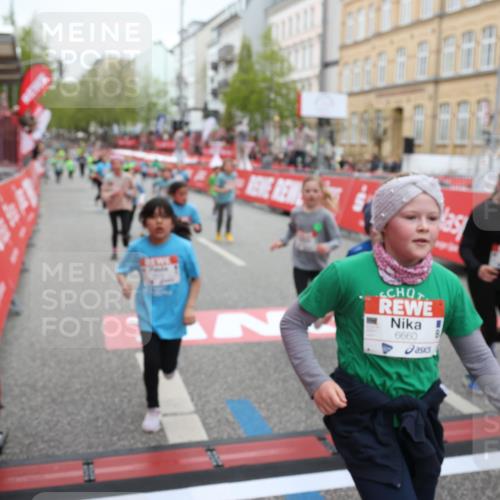25.04.2026 - Das Zehntel Strokosch-Dieckow http://msf.ph/oto/9632295 25.04.2026 11:01:24 Ziel 5150, 5222, 5247, 5256, 5516, 5720, 5889, 5984, 6375, 6376, 6419, 6660, 6695, 6700, 6814, 6815, 6838, 7195, 7579, 7586, 7627, 7797, 8031 meine-sportfotos.de