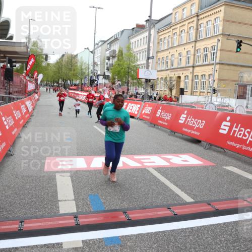 25.04.2026 - Das Zehntel Strokosch-Dieckow http://msf.ph/oto/9632317 25.04.2026 11:13:16 Ziel 5876, 5883 meine-sportfotos.de