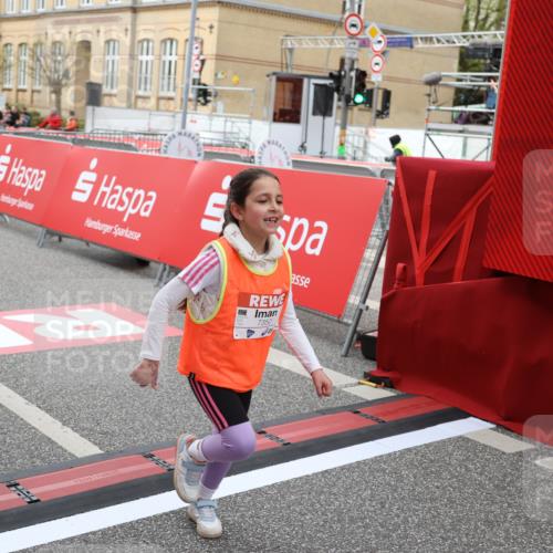 25.04.2026 - Das Zehntel Strokosch-Dieckow http://msf.ph/oto/9632380 25.04.2026 11:13:07 Ziel 5079, 7350 meine-sportfotos.de