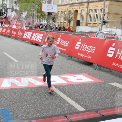 25.04.2026 - Das Zehntel Strokosch-Dieckow http://msf.ph/oto/9632419 25.04.2026 11:13:00 Ziel 5122, 7036 meine-sportfotos.de