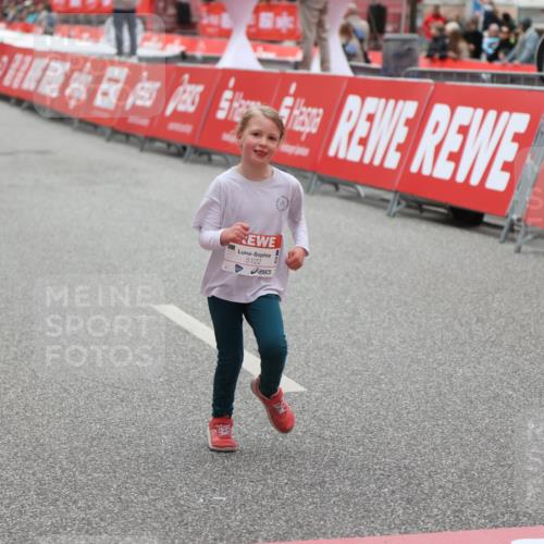 25.04.2026 - Das Zehntel Strokosch-Dieckow http://msf.ph/oto/9632435 25.04.2026 11:12:59 Ziel 5122, 7036 meine-sportfotos.de