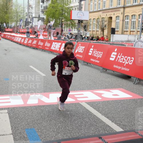 25.04.2026 - Das Zehntel Strokosch-Dieckow http://msf.ph/oto/9632449 25.04.2026 11:12:56 Ziel 7036 meine-sportfotos.de