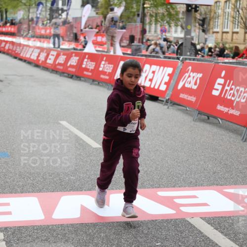 25.04.2026 - Das Zehntel Strokosch-Dieckow http://msf.ph/oto/9632453 25.04.2026 11:12:55 Ziel 7036 meine-sportfotos.de