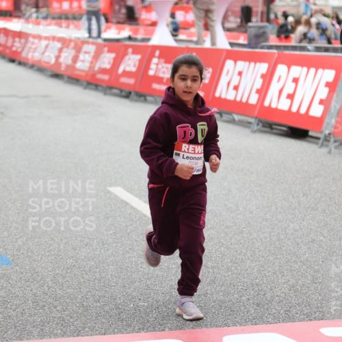 25.04.2026 - Das Zehntel Strokosch-Dieckow http://msf.ph/oto/9632458 25.04.2026 11:12:55 Ziel 7036 meine-sportfotos.de