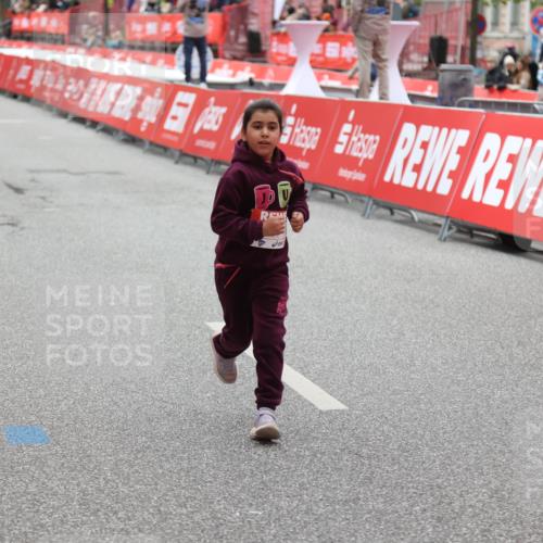 25.04.2026 - Das Zehntel Strokosch-Dieckow http://msf.ph/oto/9632461 25.04.2026 11:12:54 Ziel 7036 meine-sportfotos.de
