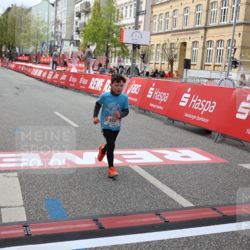 25.04.2026 - Das Zehntel Strokosch-Dieckow http://msf.ph/oto/9632475 25.04.2026 11:12:45 Ziel 6785 meine-sportfotos.de