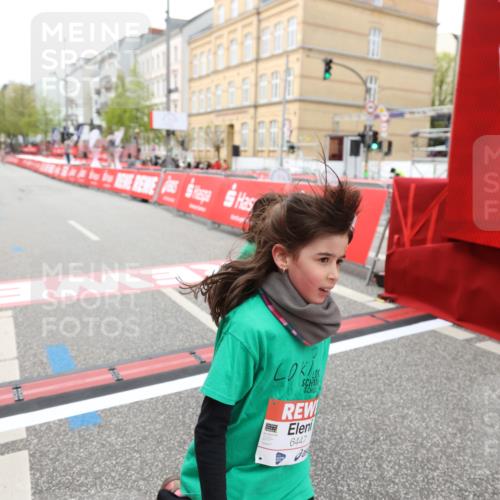 25.04.2026 - Das Zehntel Strokosch-Dieckow http://msf.ph/oto/9632507 25.04.2026 11:12:27 Ziel 6447, 6451 meine-sportfotos.de