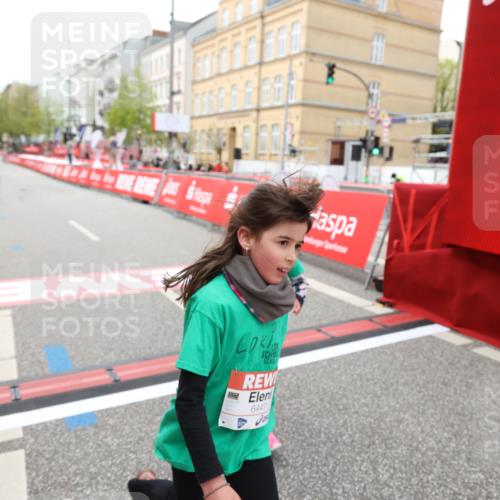 25.04.2026 - Das Zehntel Strokosch-Dieckow http://msf.ph/oto/9632509 25.04.2026 11:12:27 Ziel 6447, 6451 meine-sportfotos.de