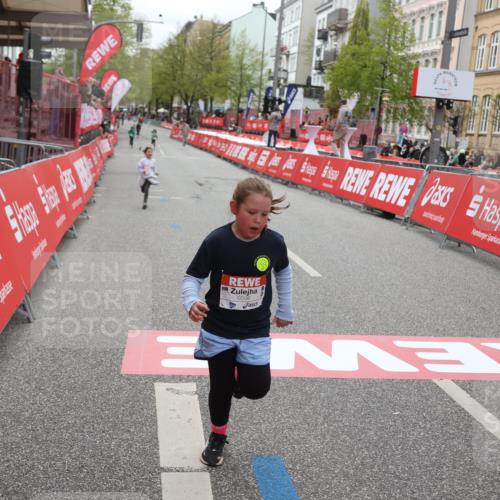 25.04.2026 - Das Zehntel Strokosch-Dieckow http://msf.ph/oto/9632609 25.04.2026 11:12:12 Ziel 5128, 6579, 6596 meine-sportfotos.de