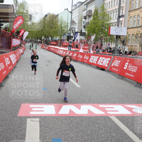 25.04.2026 - Das Zehntel Strokosch-Dieckow http://msf.ph/oto/9632654 25.04.2026 11:12:09 Ziel 5128, 6579 meine-sportfotos.de