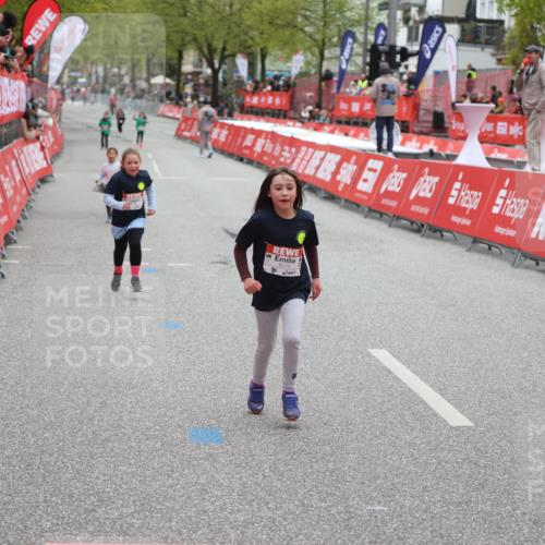 25.04.2026 - Das Zehntel Strokosch-Dieckow http://msf.ph/oto/9632658 25.04.2026 11:12:09 Ziel 5128, 6579 meine-sportfotos.de