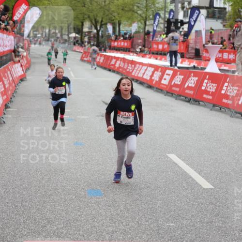 25.04.2026 - Das Zehntel Strokosch-Dieckow http://msf.ph/oto/9632661 25.04.2026 11:12:09 Ziel 5128, 6579 meine-sportfotos.de