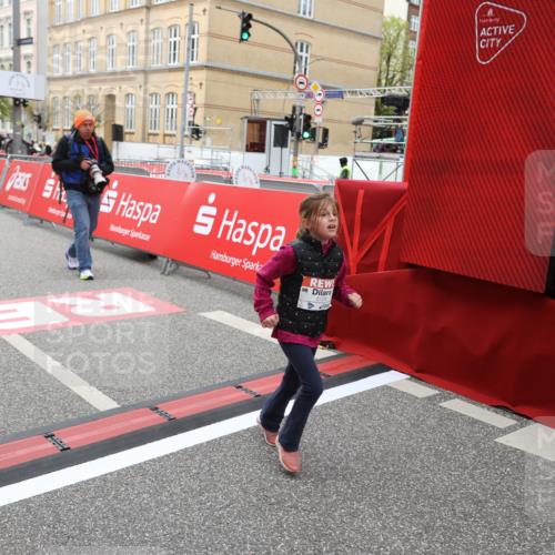 25.04.2026 - Das Zehntel Strokosch-Dieckow http://msf.ph/oto/9632670 25.04.2026 11:12:06 Ziel 5128, 5986 meine-sportfotos.de