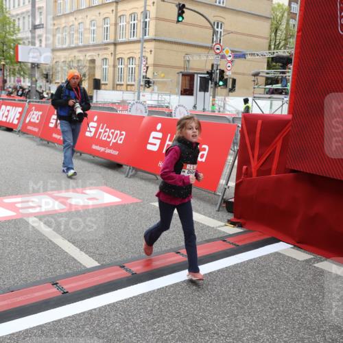 25.04.2026 - Das Zehntel Strokosch-Dieckow http://msf.ph/oto/9632674 25.04.2026 11:12:06 Ziel 5128, 5986 meine-sportfotos.de
