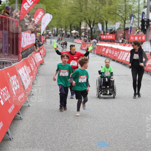 25.04.2026 - Das Zehntel Strokosch-Dieckow http://msf.ph/oto/9632785 25.04.2026 11:11:52 Ziel  meine-sportfotos.de