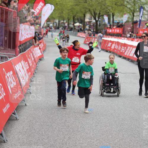 25.04.2026 - Das Zehntel Strokosch-Dieckow http://msf.ph/oto/9632787 25.04.2026 11:11:51 Ziel  meine-sportfotos.de