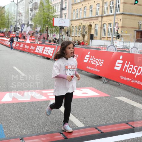 25.04.2026 - Das Zehntel Strokosch-Dieckow http://msf.ph/oto/9632818 25.04.2026 11:11:44 Ziel 5175, 5982 meine-sportfotos.de