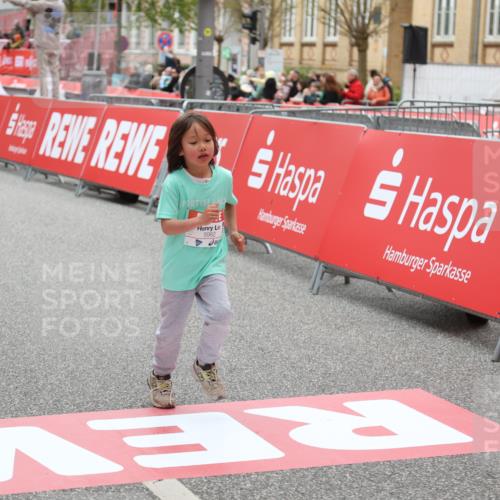 25.04.2026 - Das Zehntel Strokosch-Dieckow http://msf.ph/oto/9632844 25.04.2026 11:11:42 Ziel 5175, 5982 meine-sportfotos.de
