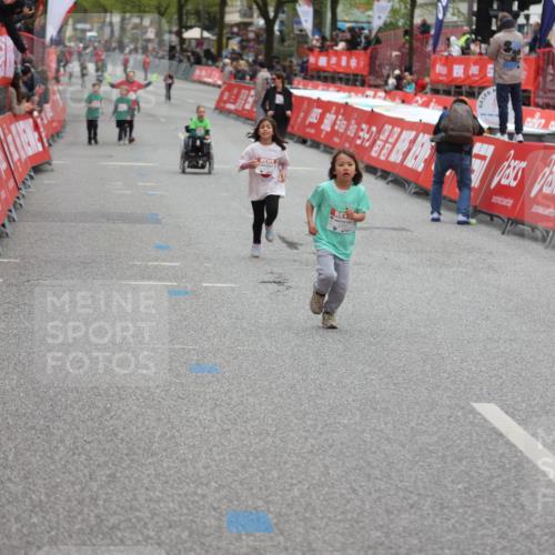 25.04.2026 - Das Zehntel Strokosch-Dieckow http://msf.ph/oto/9632847 25.04.2026 11:11:38 Ziel 5086 meine-sportfotos.de