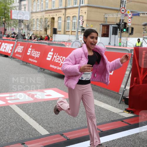25.04.2026 - Das Zehntel Strokosch-Dieckow http://msf.ph/oto/9632857 25.04.2026 11:11:35 Ziel 5086 meine-sportfotos.de