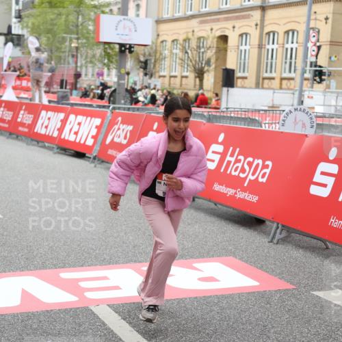 25.04.2026 - Das Zehntel Strokosch-Dieckow http://msf.ph/oto/9632865 25.04.2026 11:11:35 Ziel 5086 meine-sportfotos.de