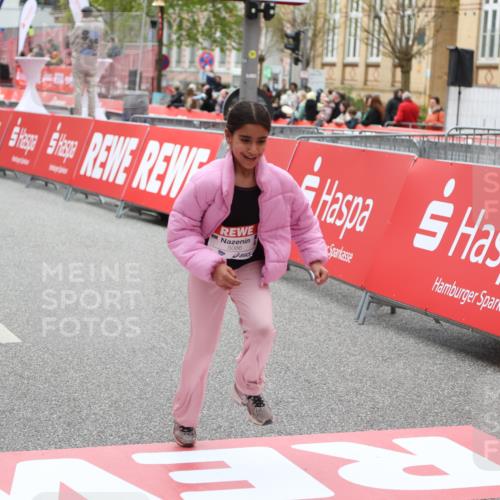 25.04.2026 - Das Zehntel Strokosch-Dieckow http://msf.ph/oto/9632870 25.04.2026 11:11:35 Ziel 5086 meine-sportfotos.de