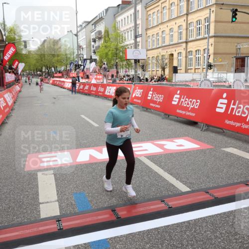 25.04.2026 - Das Zehntel Strokosch-Dieckow http://msf.ph/oto/9632879 25.04.2026 11:11:27 Ziel 7351, 7379, 7530, 7534 meine-sportfotos.de