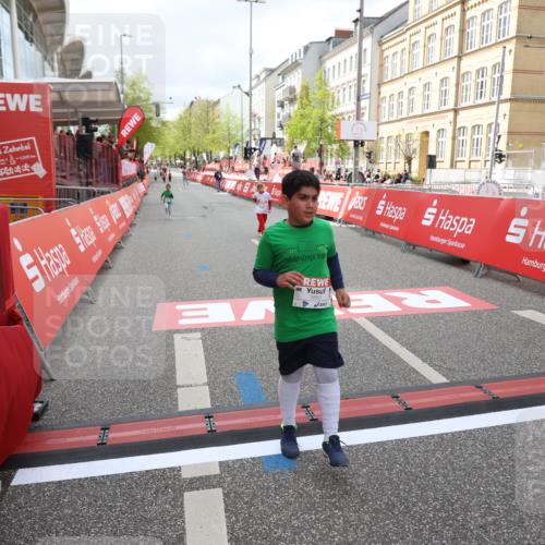 25.04.2026 - Das Zehntel Strokosch-Dieckow http://msf.ph/oto/9633016 25.04.2026 11:11:03 Ziel 5658, 5730, 5863, 6286, 6290, 6862 meine-sportfotos.de
