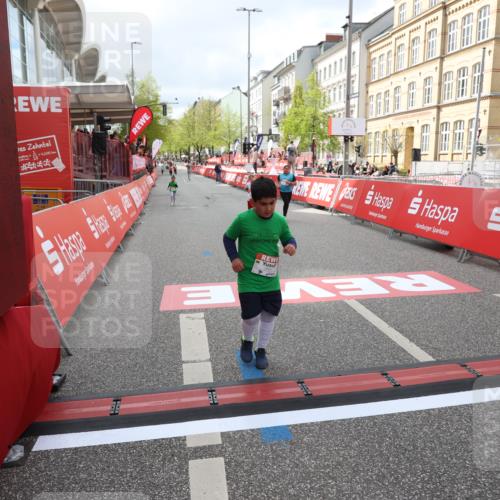 25.04.2026 - Das Zehntel Strokosch-Dieckow http://msf.ph/oto/9633022 25.04.2026 11:11:03 Ziel 5658, 5730, 5863, 6286, 6290, 6862 meine-sportfotos.de