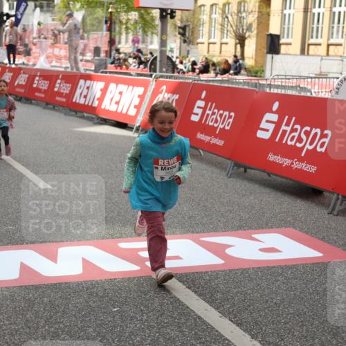 25.04.2026 - Das Zehntel Strokosch-Dieckow http://msf.ph/oto/9633114 25.04.2026 11:10:53 Ziel 6828 meine-sportfotos.de
