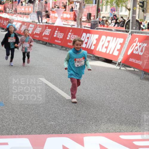 25.04.2026 - Das Zehntel Strokosch-Dieckow http://msf.ph/oto/9633126 25.04.2026 11:10:52 Ziel 6828 meine-sportfotos.de