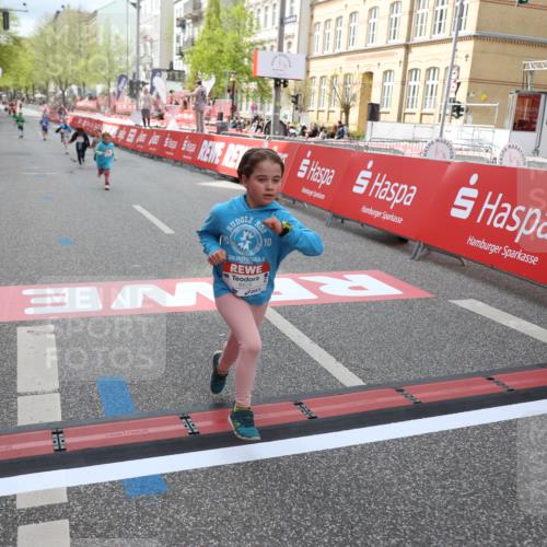 25.04.2026 - Das Zehntel Strokosch-Dieckow http://msf.ph/oto/9633143 25.04.2026 11:10:50 Ziel 6828, 7262 meine-sportfotos.de