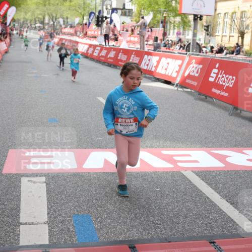 25.04.2026 - Das Zehntel Strokosch-Dieckow http://msf.ph/oto/9633148 25.04.2026 11:10:49 Ziel 6828, 7262 meine-sportfotos.de