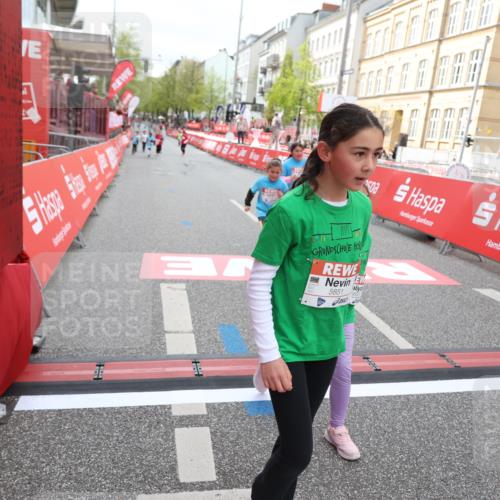 25.04.2026 - Das Zehntel Strokosch-Dieckow http://msf.ph/oto/9633266 25.04.2026 11:10:27 Ziel 5851, 5853, 5873, 6779, 6790, 6864 meine-sportfotos.de