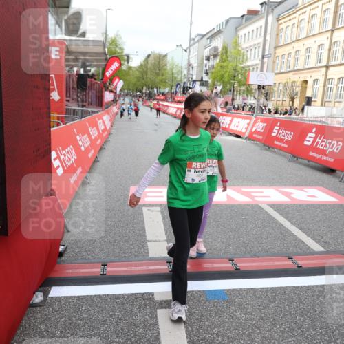 25.04.2026 - Das Zehntel Strokosch-Dieckow http://msf.ph/oto/9633274 25.04.2026 11:10:26 Ziel 5851, 5853, 5873, 6779, 6790, 6832, 6864 meine-sportfotos.de