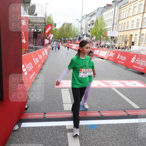 25.04.2026 - Das Zehntel Strokosch-Dieckow http://msf.ph/oto/9633277 25.04.2026 11:10:26 Ziel 5851, 5853, 5873, 6779, 6790, 6832, 6864 meine-sportfotos.de