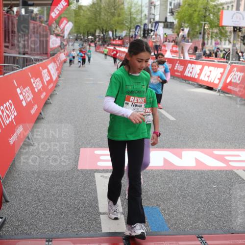 25.04.2026 - Das Zehntel Strokosch-Dieckow http://msf.ph/oto/9633284 25.04.2026 11:10:26 Ziel 5851, 5853, 5873, 6779, 6790, 6832, 6864 meine-sportfotos.de