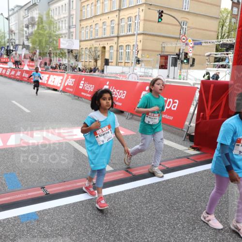25.04.2026 - Das Zehntel Strokosch-Dieckow http://msf.ph/oto/9633316 25.04.2026 11:10:22 Ziel 5627, 5873, 6790, 6832 meine-sportfotos.de