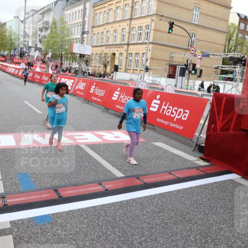 25.04.2026 - Das Zehntel Strokosch-Dieckow http://msf.ph/oto/9633341 25.04.2026 11:10:20 Ziel 5624, 5627, 5873, 6832 meine-sportfotos.de