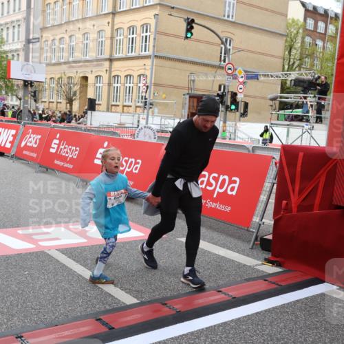 25.04.2026 - Das Zehntel Strokosch-Dieckow http://msf.ph/oto/9633368 25.04.2026 11:10:14 Ziel 5624, 6178, 6836, 7212, 7877 meine-sportfotos.de