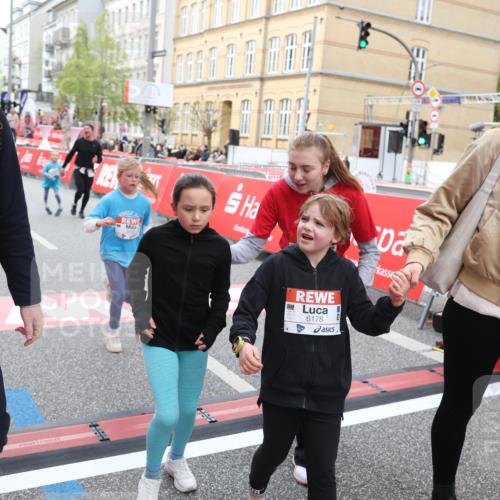 25.04.2026 - Das Zehntel Strokosch-Dieckow http://msf.ph/oto/9633383 25.04.2026 11:10:09 Ziel 5050, 6178, 6836, 7212, 7877 meine-sportfotos.de