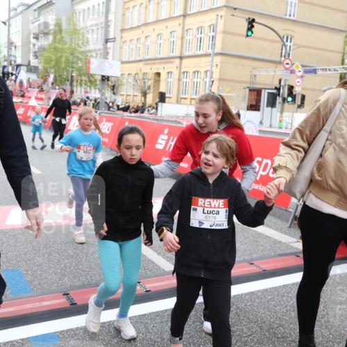 25.04.2026 - Das Zehntel Strokosch-Dieckow http://msf.ph/oto/9633385 25.04.2026 11:10:09 Ziel 5050, 6178, 6836, 7212, 7877 meine-sportfotos.de