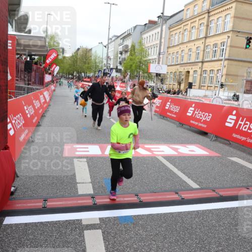 25.04.2026 - Das Zehntel Strokosch-Dieckow http://msf.ph/oto/9633422 25.04.2026 11:10:05 Ziel 5050, 5684, 6642, 7998 meine-sportfotos.de