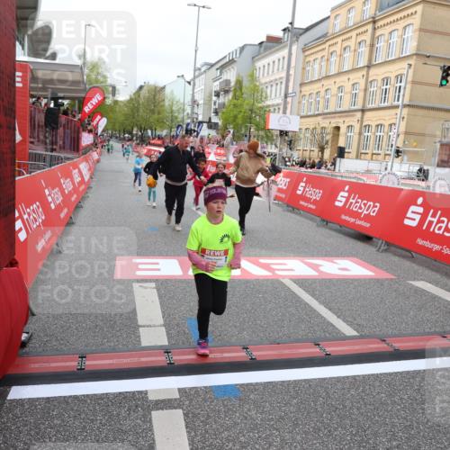 25.04.2026 - Das Zehntel Strokosch-Dieckow http://msf.ph/oto/9633424 25.04.2026 11:10:05 Ziel 5050, 5684, 6642, 7998 meine-sportfotos.de