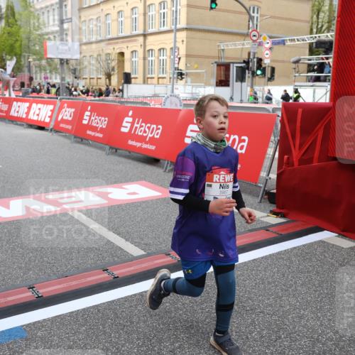 25.04.2026 - Das Zehntel Strokosch-Dieckow http://msf.ph/oto/9633474 25.04.2026 11:09:57 Ziel 5957 meine-sportfotos.de
