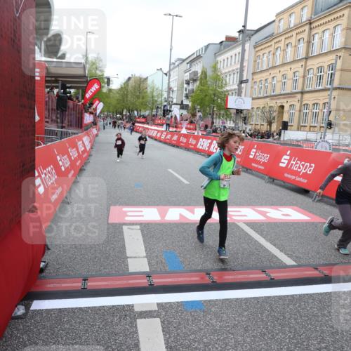 25.04.2026 - Das Zehntel Strokosch-Dieckow http://msf.ph/oto/9633549 25.04.2026 11:09:42 Ziel 5189, 5560, 5562, 6024 meine-sportfotos.de