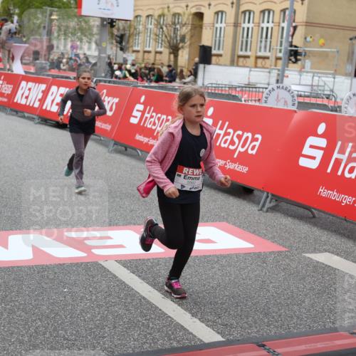 25.04.2026 - Das Zehntel Strokosch-Dieckow http://msf.ph/oto/9633564 25.04.2026 11:09:40 Ziel 5189, 5560, 5562, 6024 meine-sportfotos.de