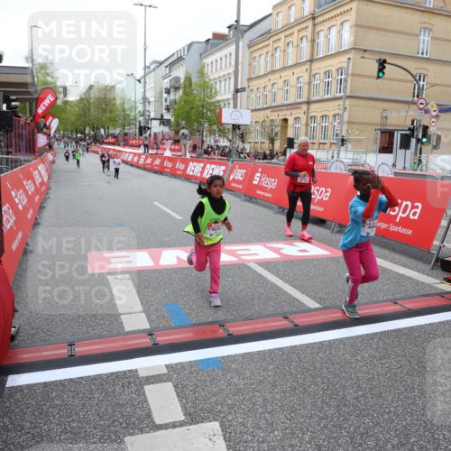 25.04.2026 - Das Zehntel Strokosch-Dieckow http://msf.ph/oto/9633589 25.04.2026 11:09:32 Ziel 5023, 5221, 5232, 5942, 6834, 7685, 7778 meine-sportfotos.de